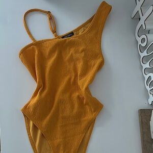 One-Shoulder Bodysuit in Mustard